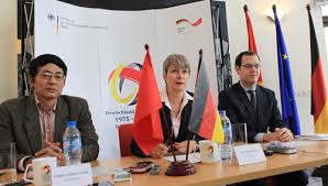 Отмечается 40-летие со дня установления дипотношений между СРВ и ФРГ